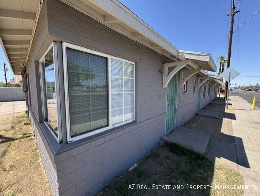 Apartment for rent at 1038 N 16th St, Phoenix, AZ 85006