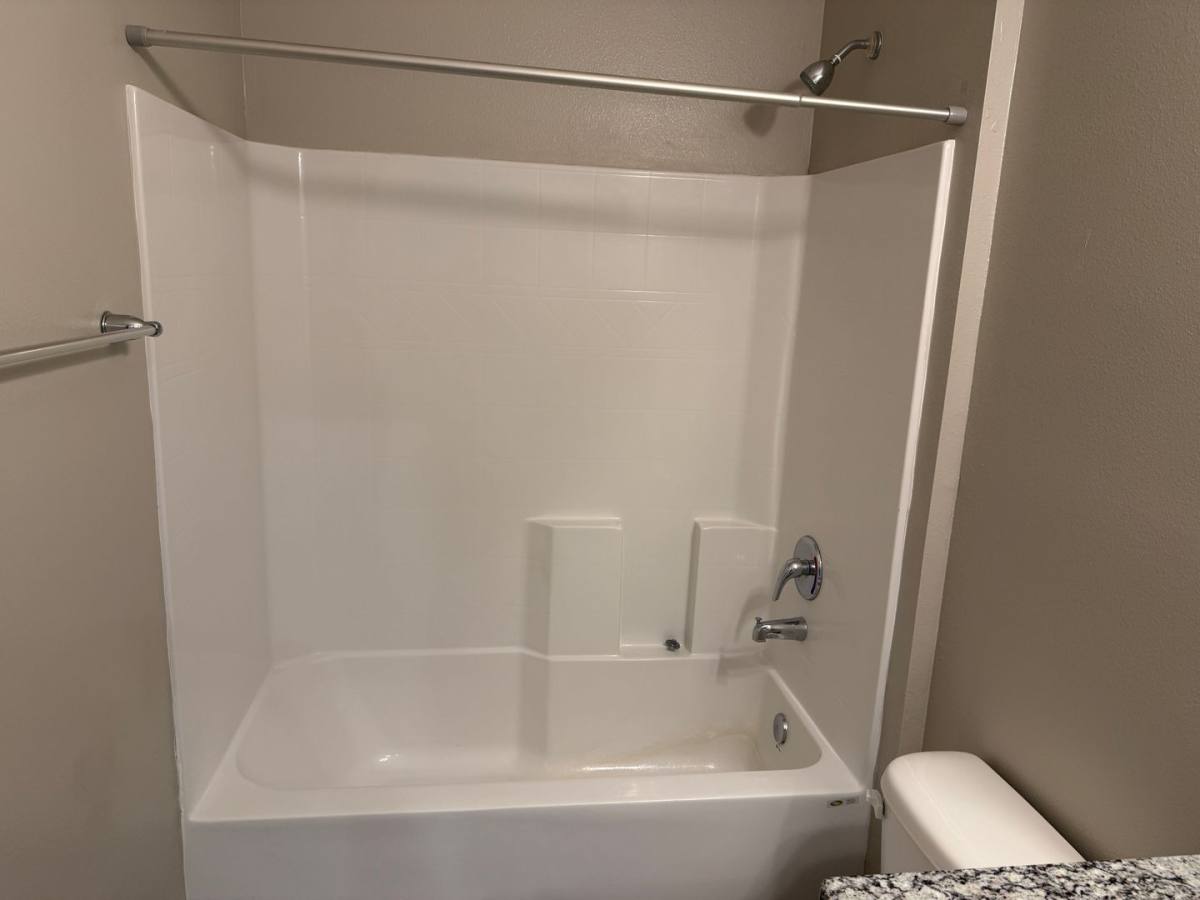 House for rent at 1053 Bradford Ridge Dr, Leesburg, FL 34748