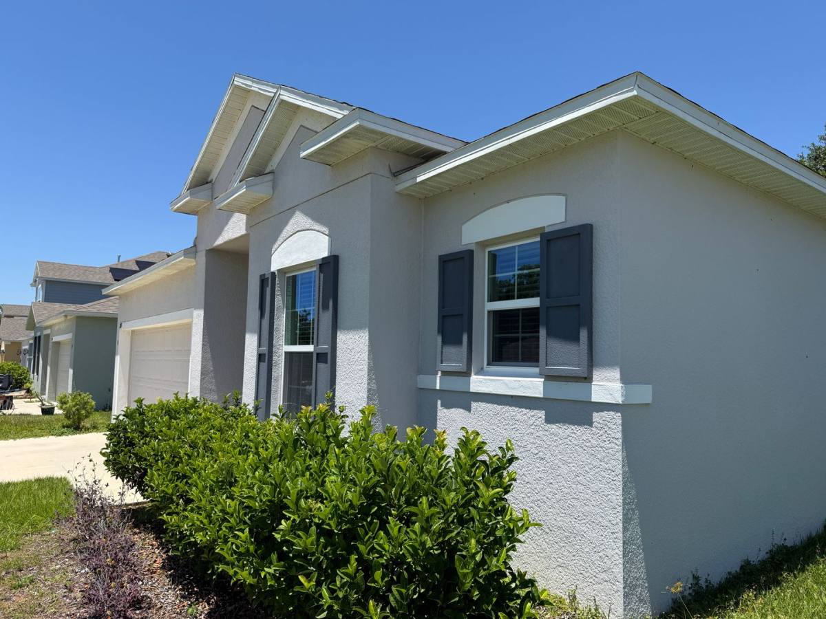 House for rent at 1053 Bradford Ridge Dr, Leesburg, FL 34748