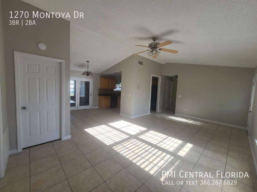 House for rent at 1270 Montoya Dr, Deltona, FL 32738