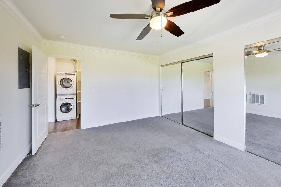 Townhouse for rent at 1662 Hollenbeck Ave #19, Sunnyvale, CA 94087