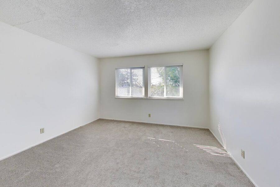 Apartment for rent at 671 Vernon St #302, Oakland, CA 94610