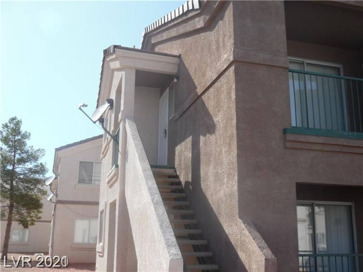 Apartment for rent at 1517 Frank Aved, Las Vegas, NV 89110