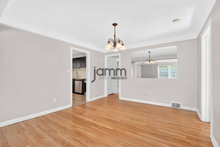 Apartment for rent at 19239 Winslow Rd, Beachwood, OH 44122