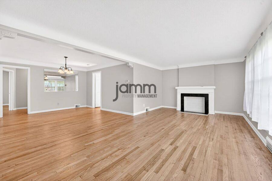 Apartment for rent at 19239 Winslow Rd, Beachwood, OH 44122