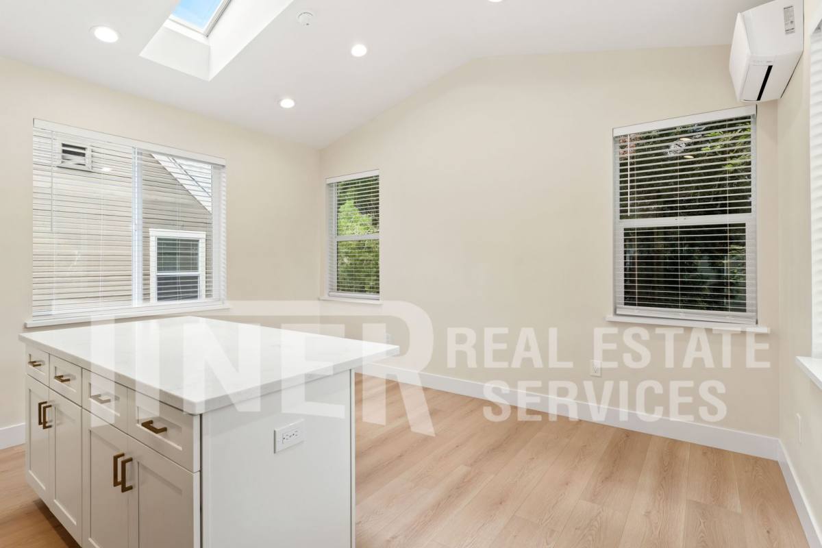 Apartment for rent at 1314 Q St #5, Sacramento, CA 95811