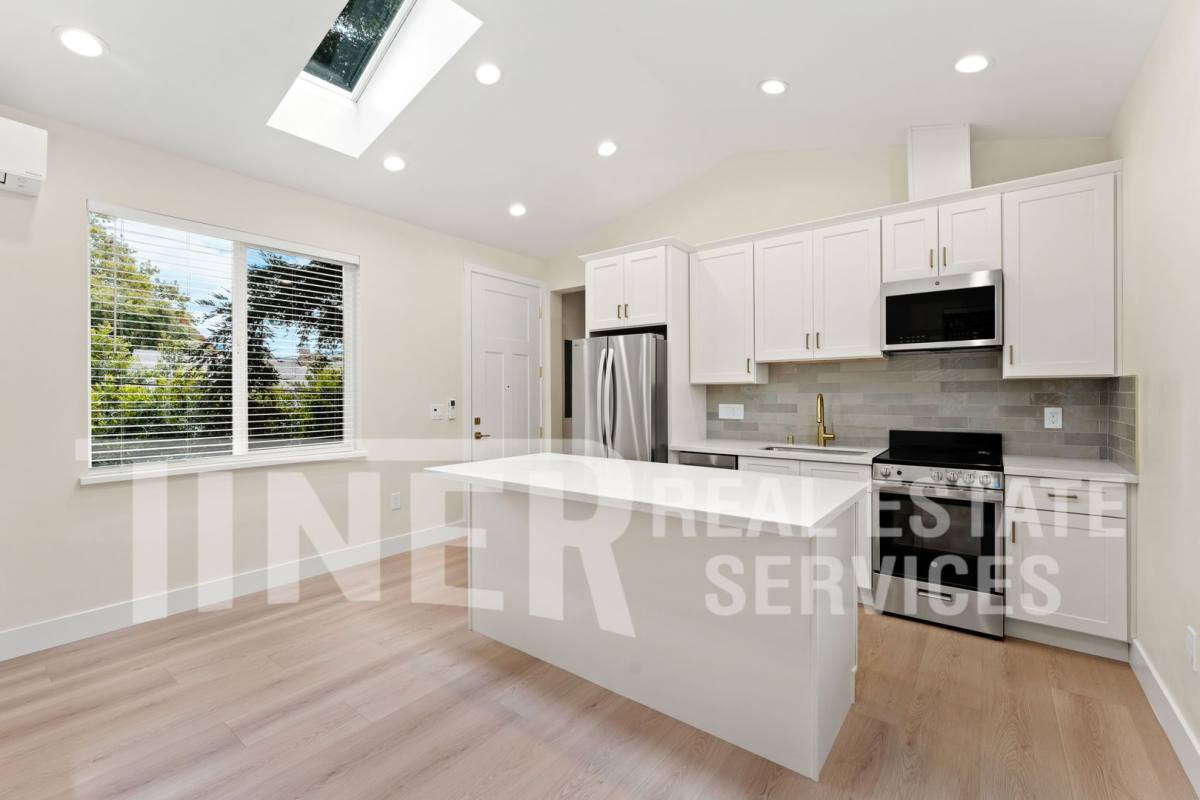 Apartment for rent at 1314 Q St #5, Sacramento, CA 95811