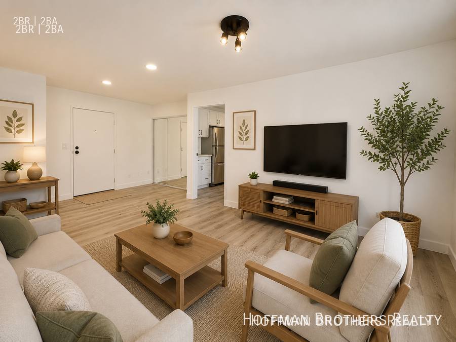 Apartment for rent at 5440 Carlton Way #103, Los Angeles, CA 90027