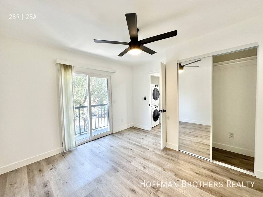 Apartment for rent at 5440 Carlton Way #103, Los Angeles, CA 90027