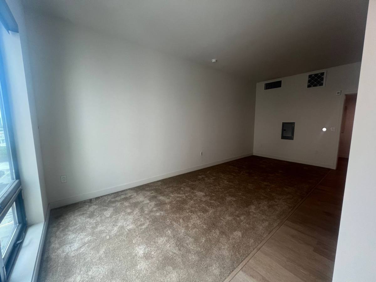 Apartment for rent at 10700 Tabor St, Los Angeles, CA 90034
