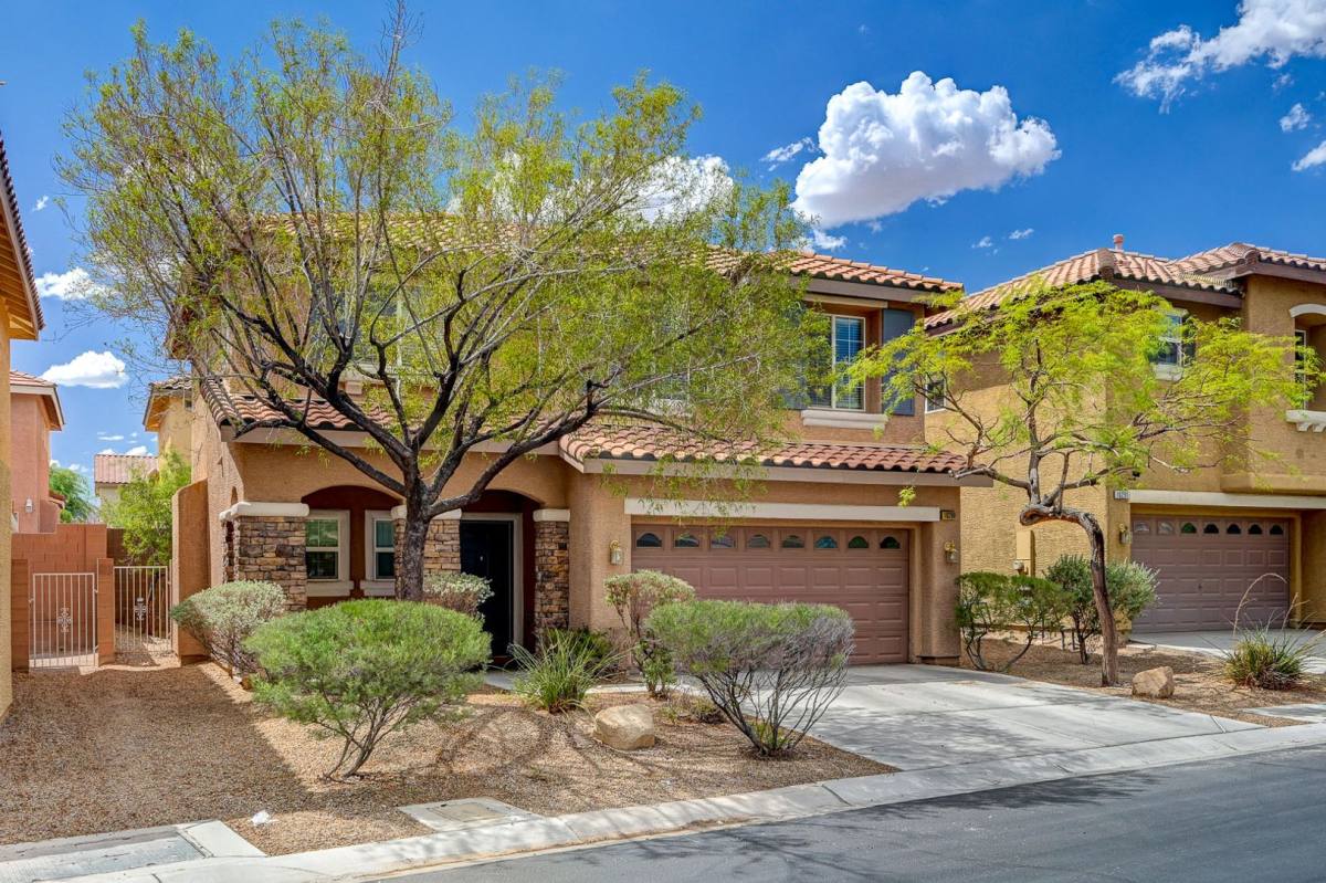 House for rent at 10299 Caverns Mouth Dr, Las Vegas, NV 89178
