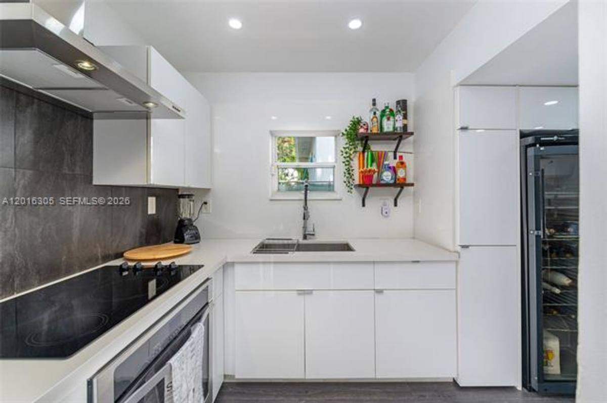 House for rent at 3610 S Douglas Rd, Miami, FL 33133