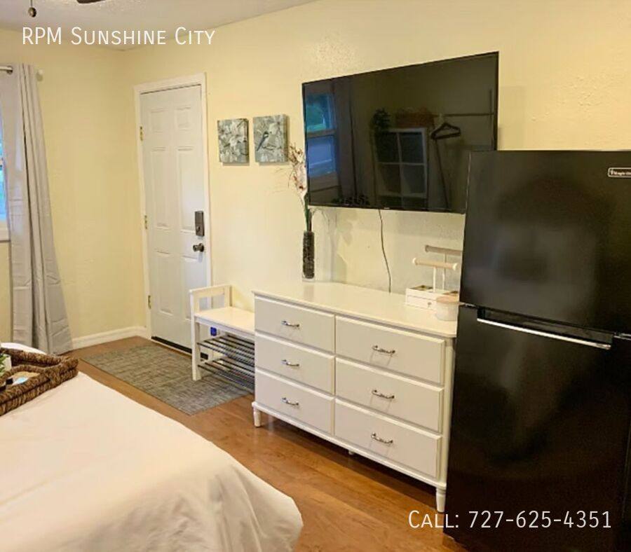 Apartment for rent at 3110 W Euclid Ave #B, Tampa, FL 33629