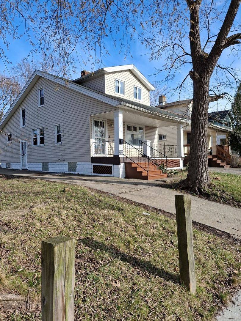 House for rent at 3925 E 120th St, Cleveland, OH 44105
