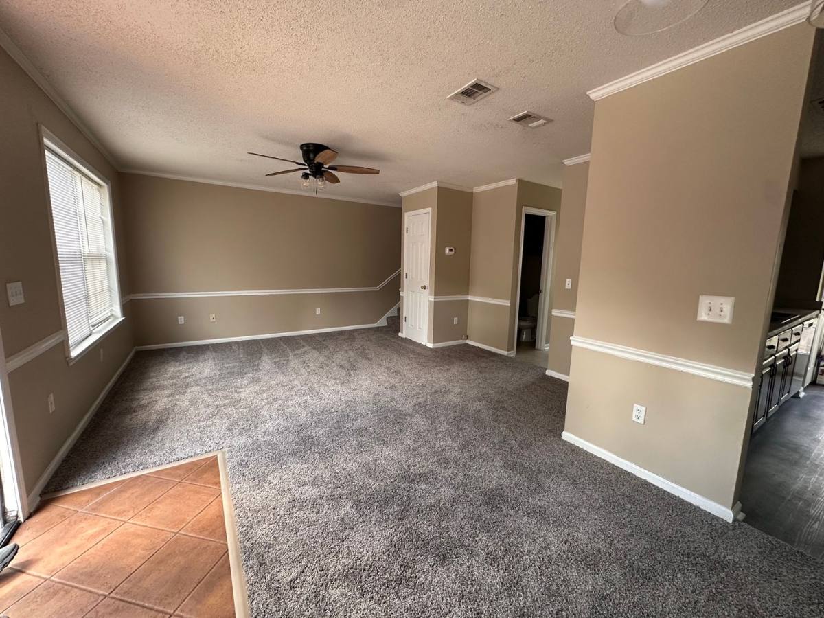 Apartment for rent at 900 Country Club Rd, Statesboro, GA 30458
