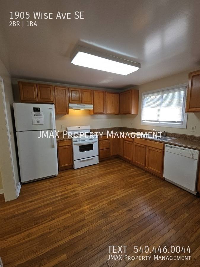 House for rent at 1905 Wise Ave SE, Roanoke, VA 24013