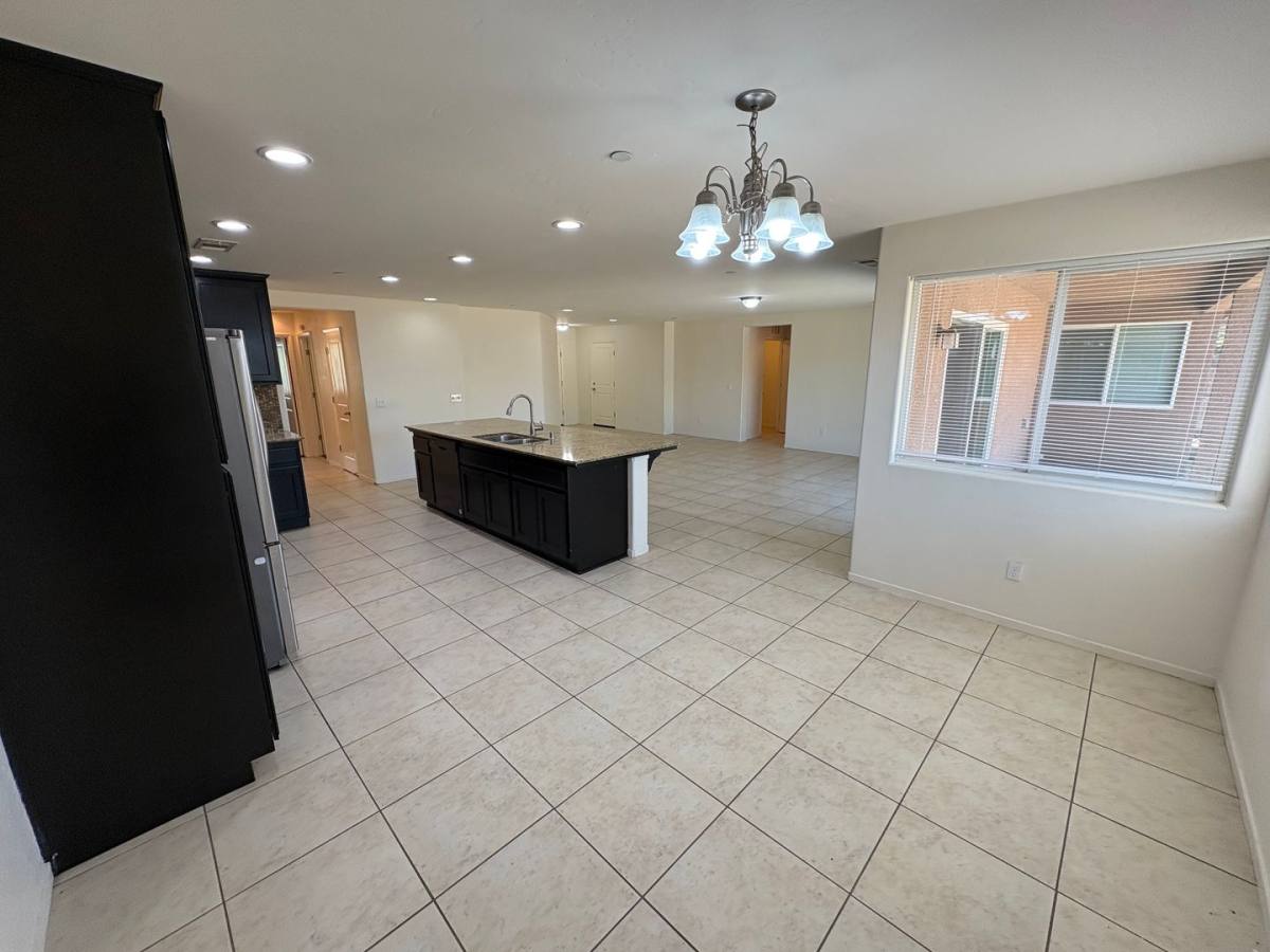 House for rent at 2132 E Sweet Ave, Visalia, CA 93292
