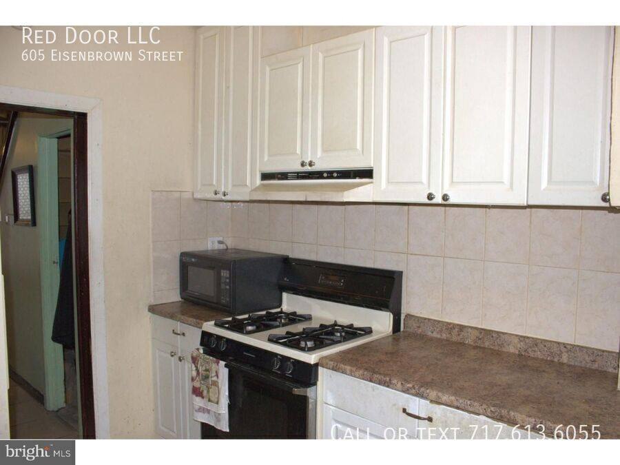 House for rent at 605 Eisenbrown St, Reading, PA 19601