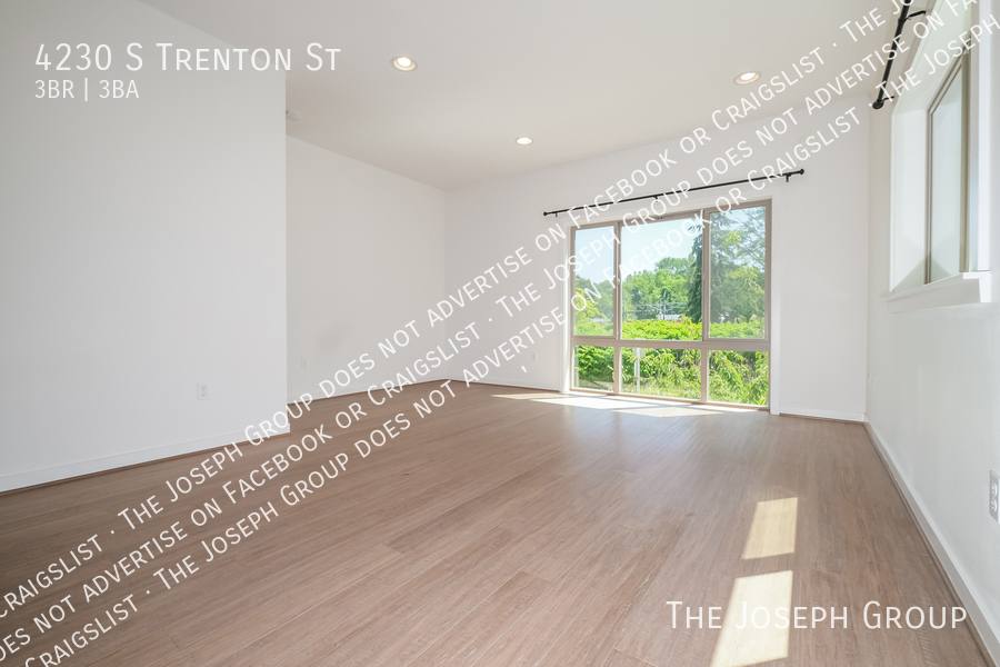 Townhouse for rent at 4230 S Trenton St, Seattle, WA 98118