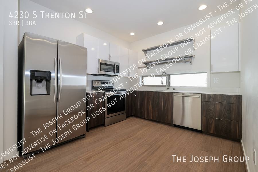 Townhouse for rent at 4230 S Trenton St, Seattle, WA 98118