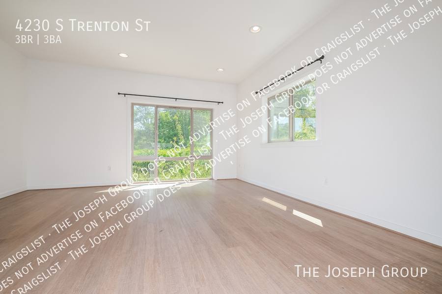 Townhouse for rent at 4230 S Trenton St, Seattle, WA 98118