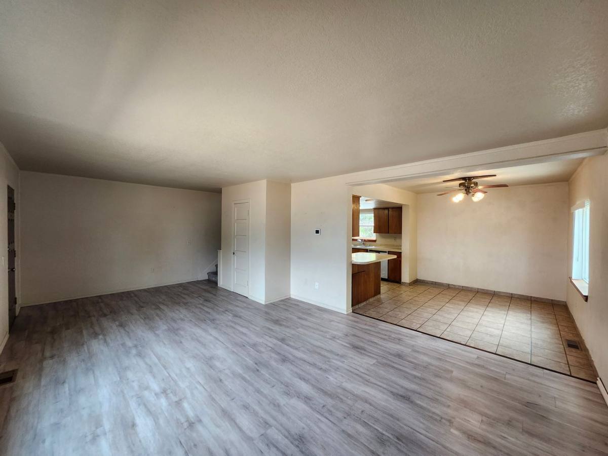 Apartment for rent at 1209 1211 Torbett St, Richland, WA 99354