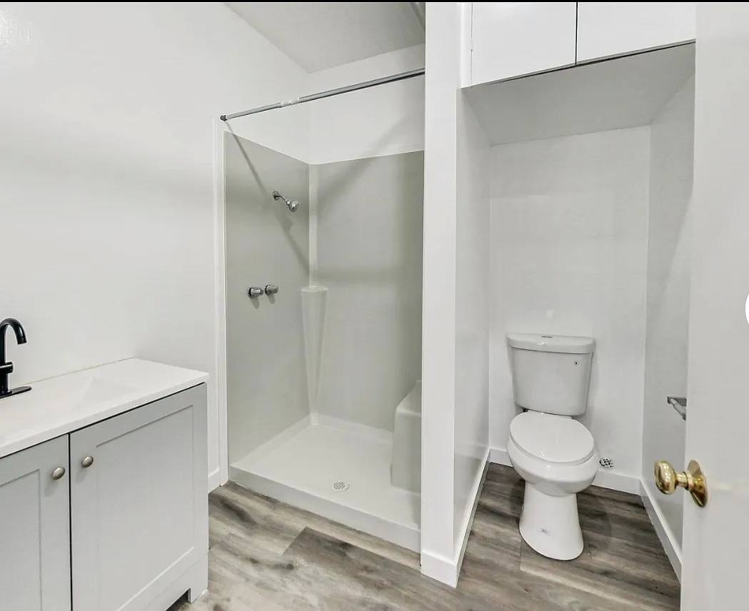 Apartment for rent at 2889 Ford St #10, Oakland, CA 94601
