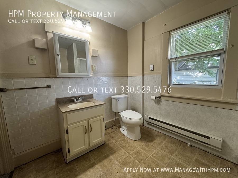 Apartment for rent at 2901 7th St NW #UP, Canton, OH 44708