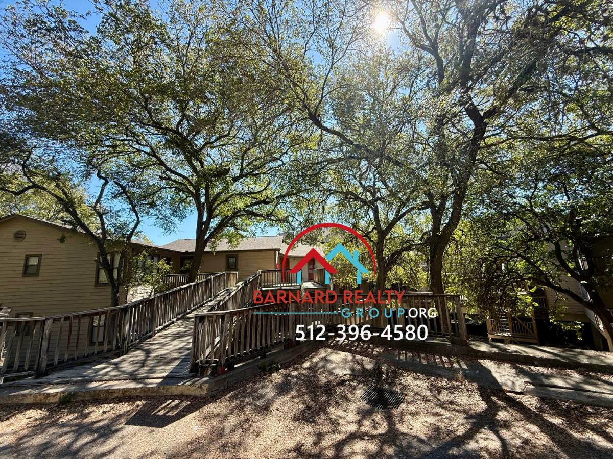 Condo for rent at 402 Fredericksburg #16, San Marcos, TX 78666