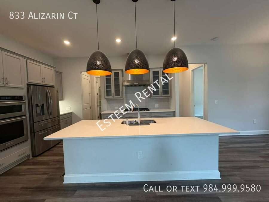 House for rent at 833 Alizarin Court, Cary, NC 27519