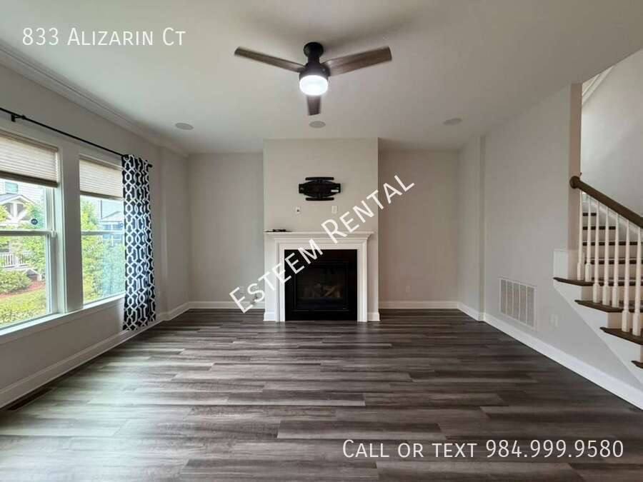 House for rent at 833 Alizarin Court, Cary, NC 27519