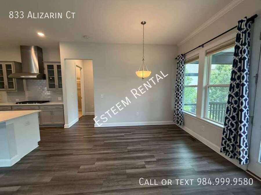 House for rent at 833 Alizarin Court, Cary, NC 27519
