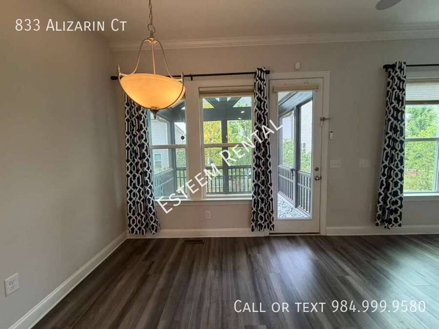 House for rent at 833 Alizarin Court, Cary, NC 27519