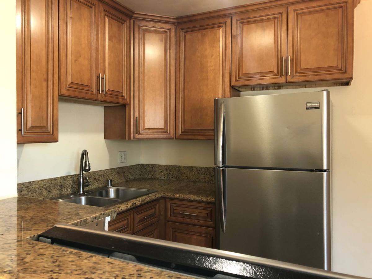 Apartment for rent at 2041 Garnet Ave, San Diego, CA 92109
