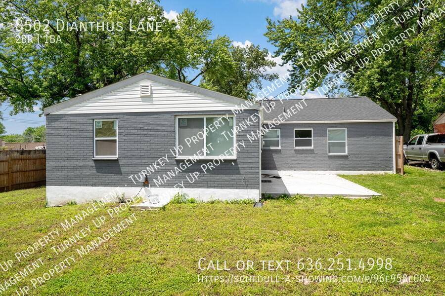 House for rent at 8502 Dianthus Lane, Saint Louis, MO 63136
