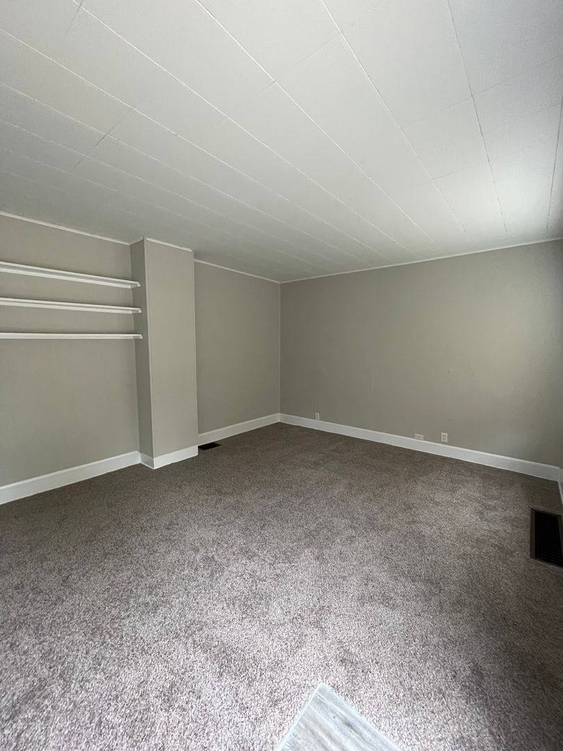 Apartment for rent at 1428 Grove St, Lafayette, IN 47905
