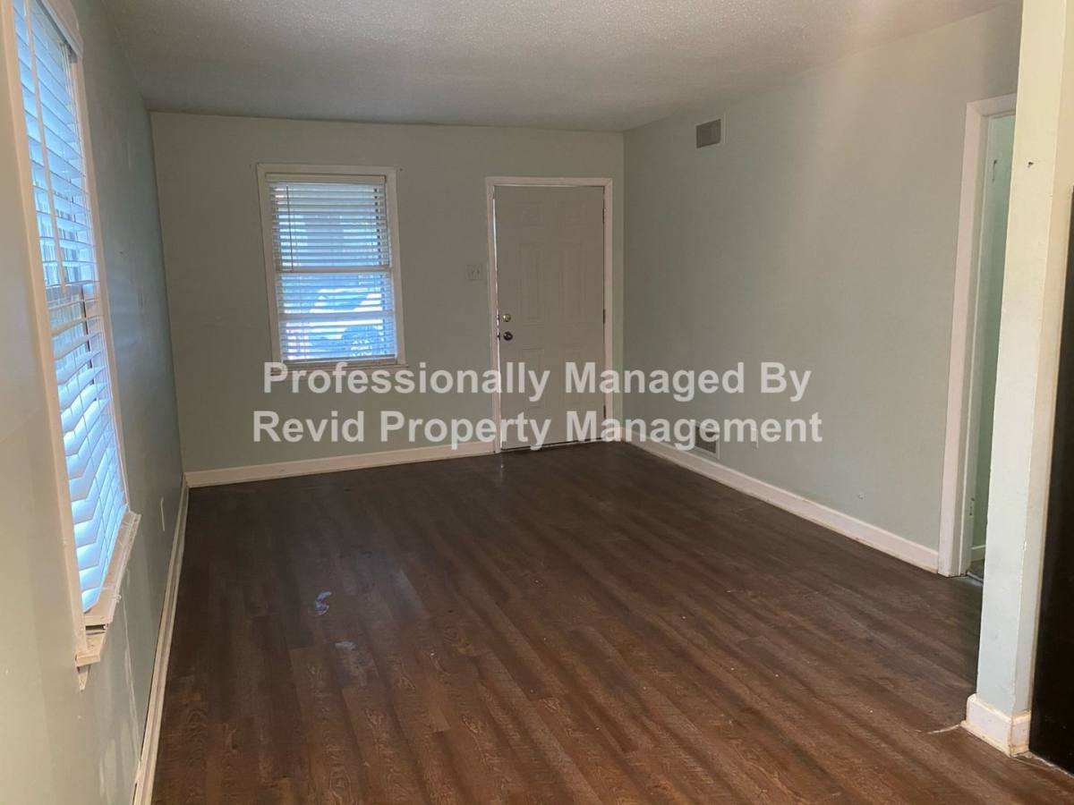 House for rent at 4121 Westover, Memphis, TN 38108