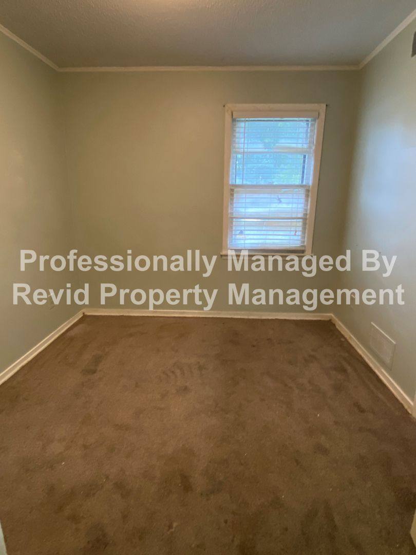 House for rent at 4121 Westover, Memphis, TN 38108