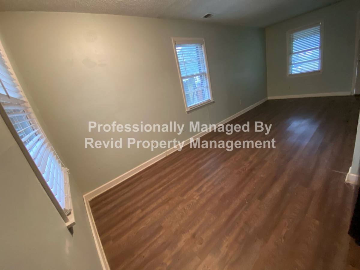 House for rent at 4121 Westover, Memphis, TN 38108
