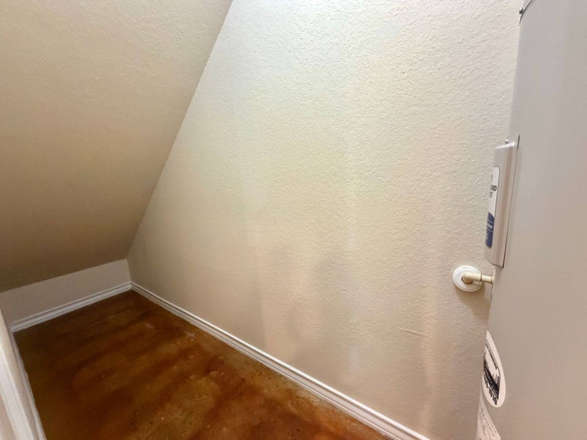 Townhouse for rent at 5011-5017 Stowers Blvd, San Antonio, TX 78238