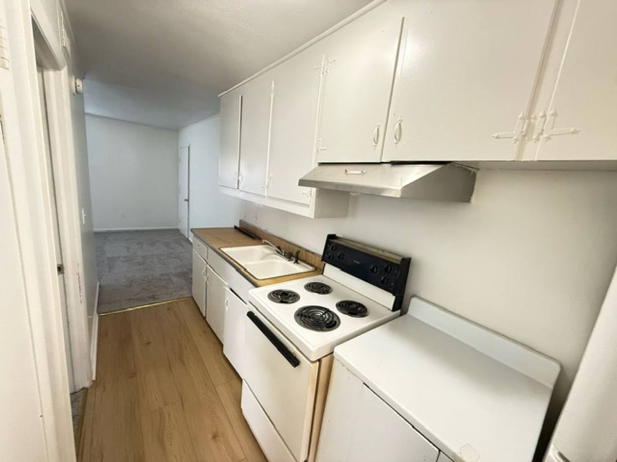 Apartment for rent at 1300 Lola Ave, Altavista, VA 24517