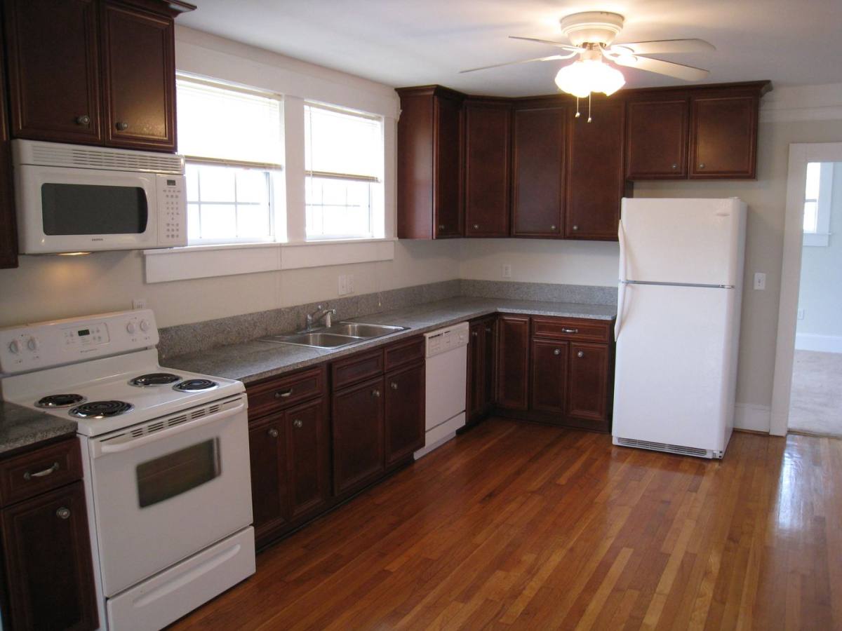 Apartment for rent at 4305-4307 S Johnson St, New Orleans, LA 70125