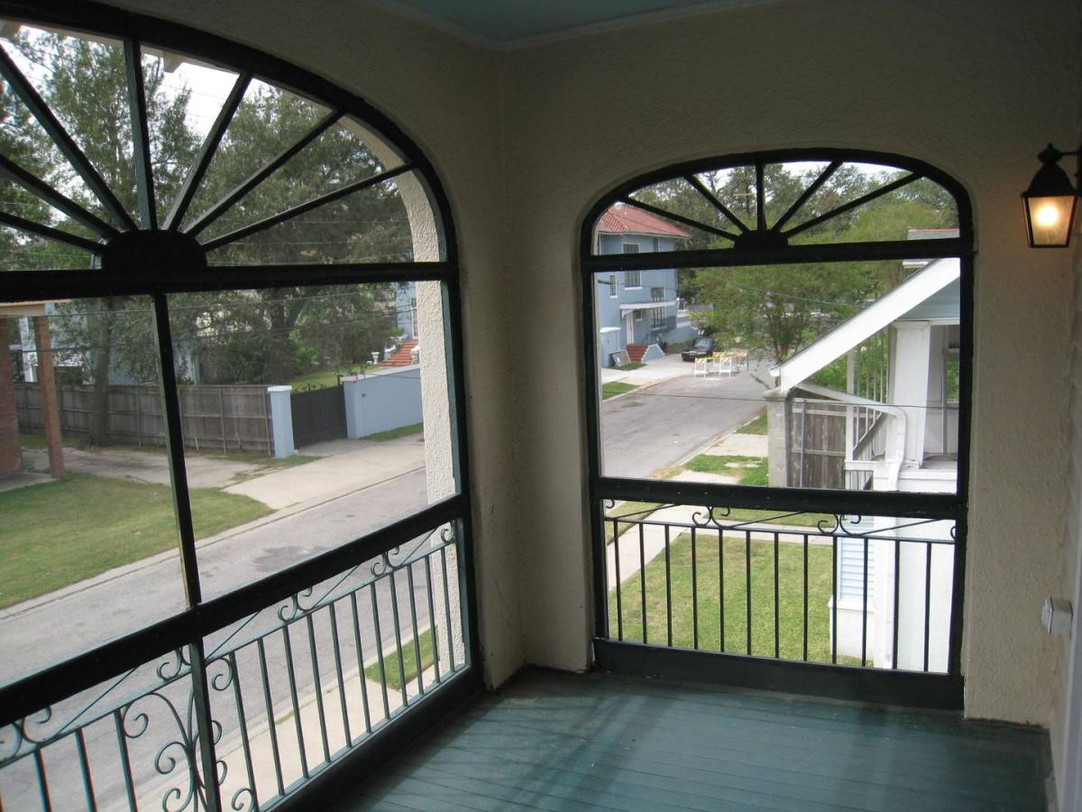 Apartment for rent at 4305-4307 S Johnson St, New Orleans, LA 70125