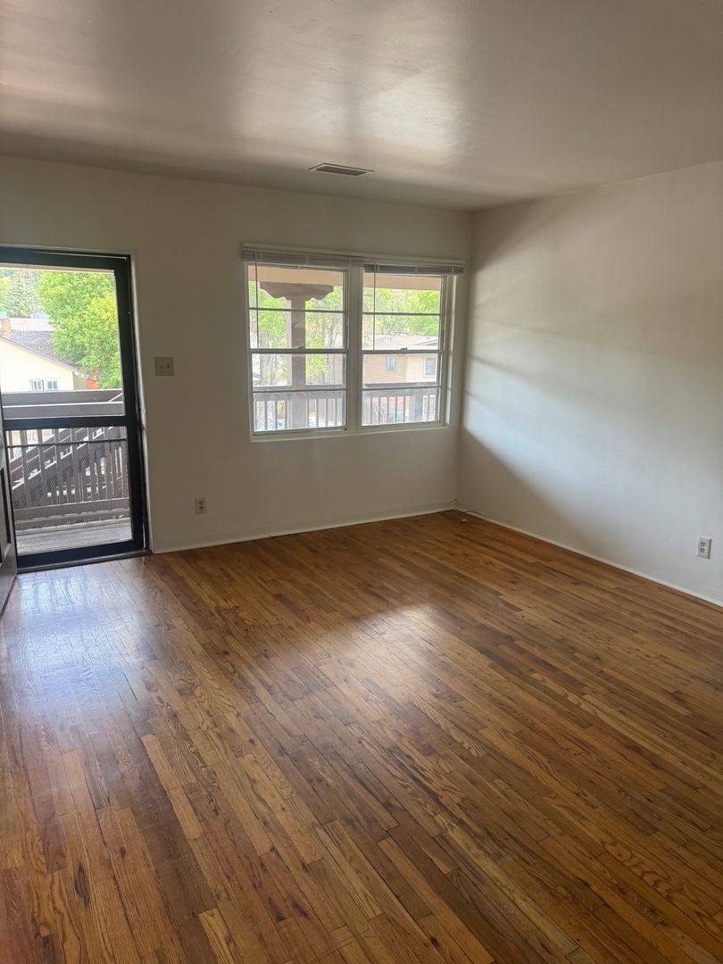 Apartment for rent at 324 N San Francisco St, Flagstaff, AZ 86001