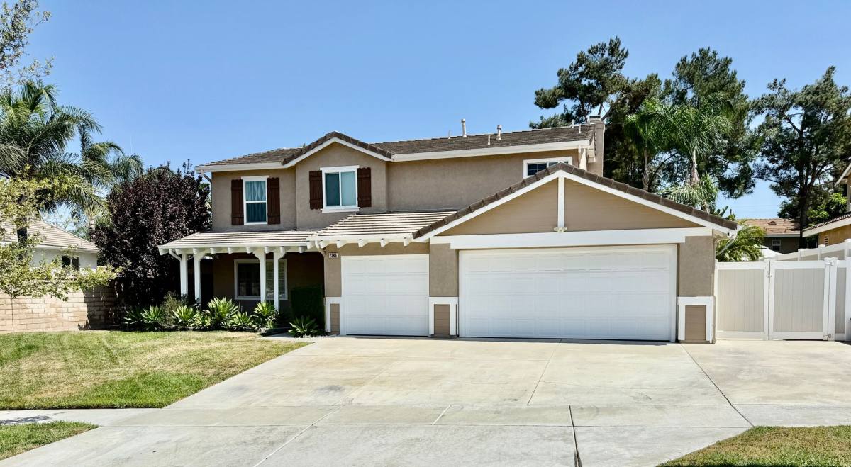 House for rent at 2345 Talbot Circle, Corona, CA 92882