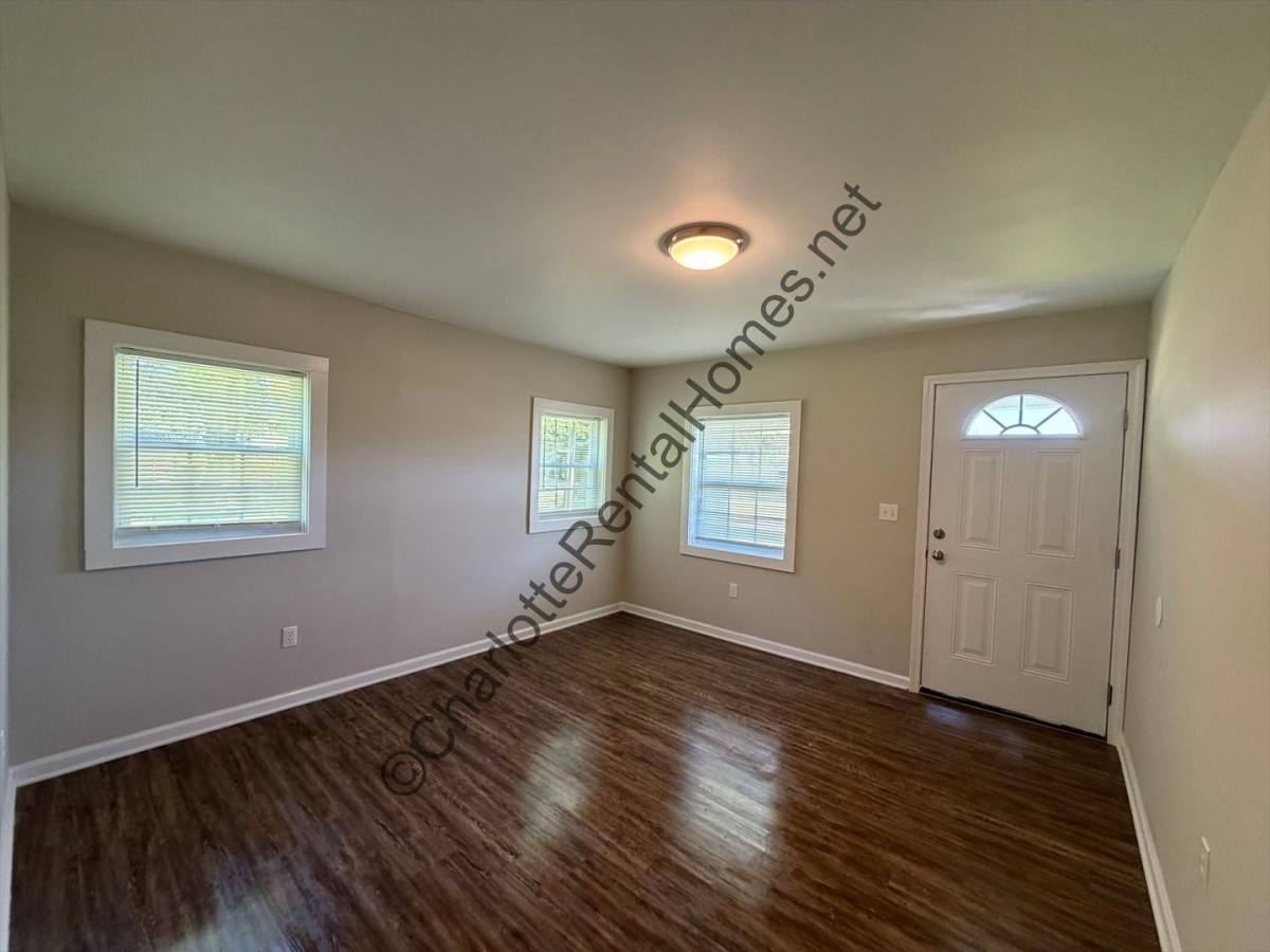 House for rent at 110 Elm Rd, Grover, NC 28073