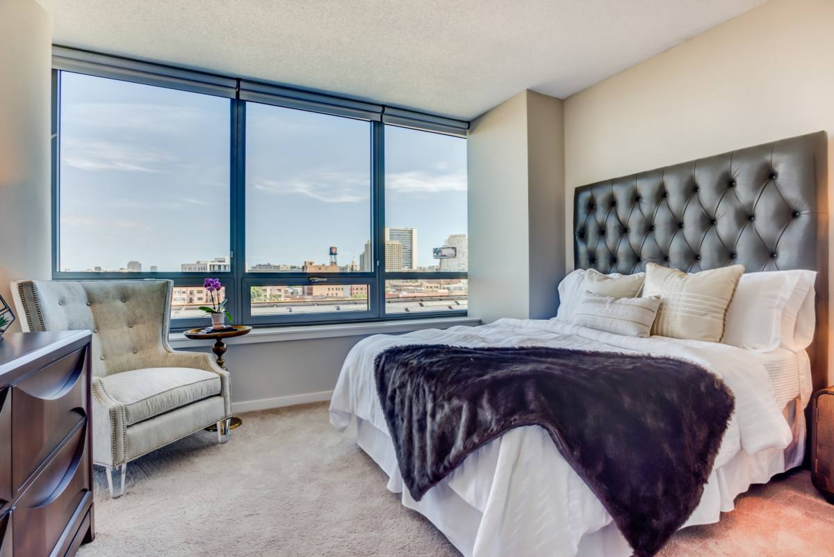 Apartment for rent at 365 N Halsted St, Chicago, IL 60661