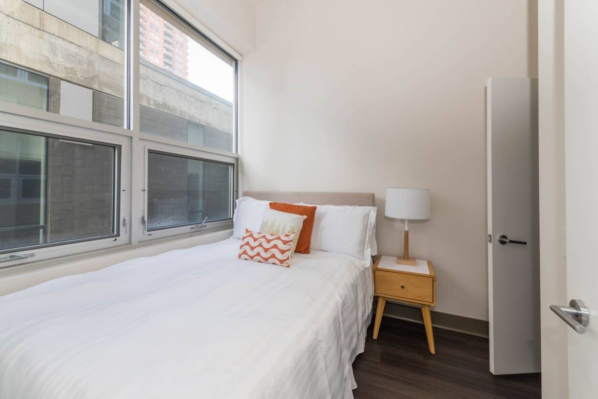 Apartment for rent at 820 S Michigan Ave, Chicago, IL 60605