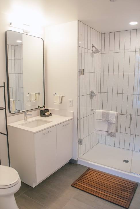 Apartment for rent at 855 W Madison St, Chicago, IL 60607