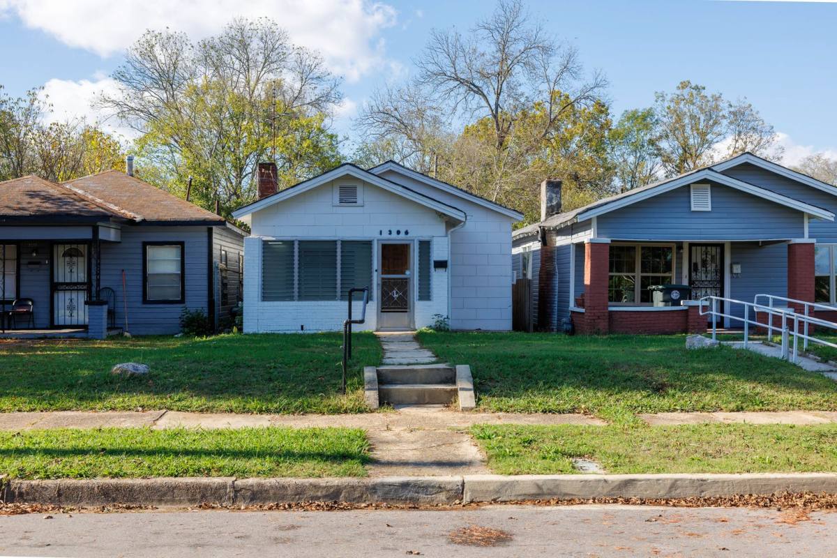 House for rent at 1306 Ave R, Birmingham, AL 35218